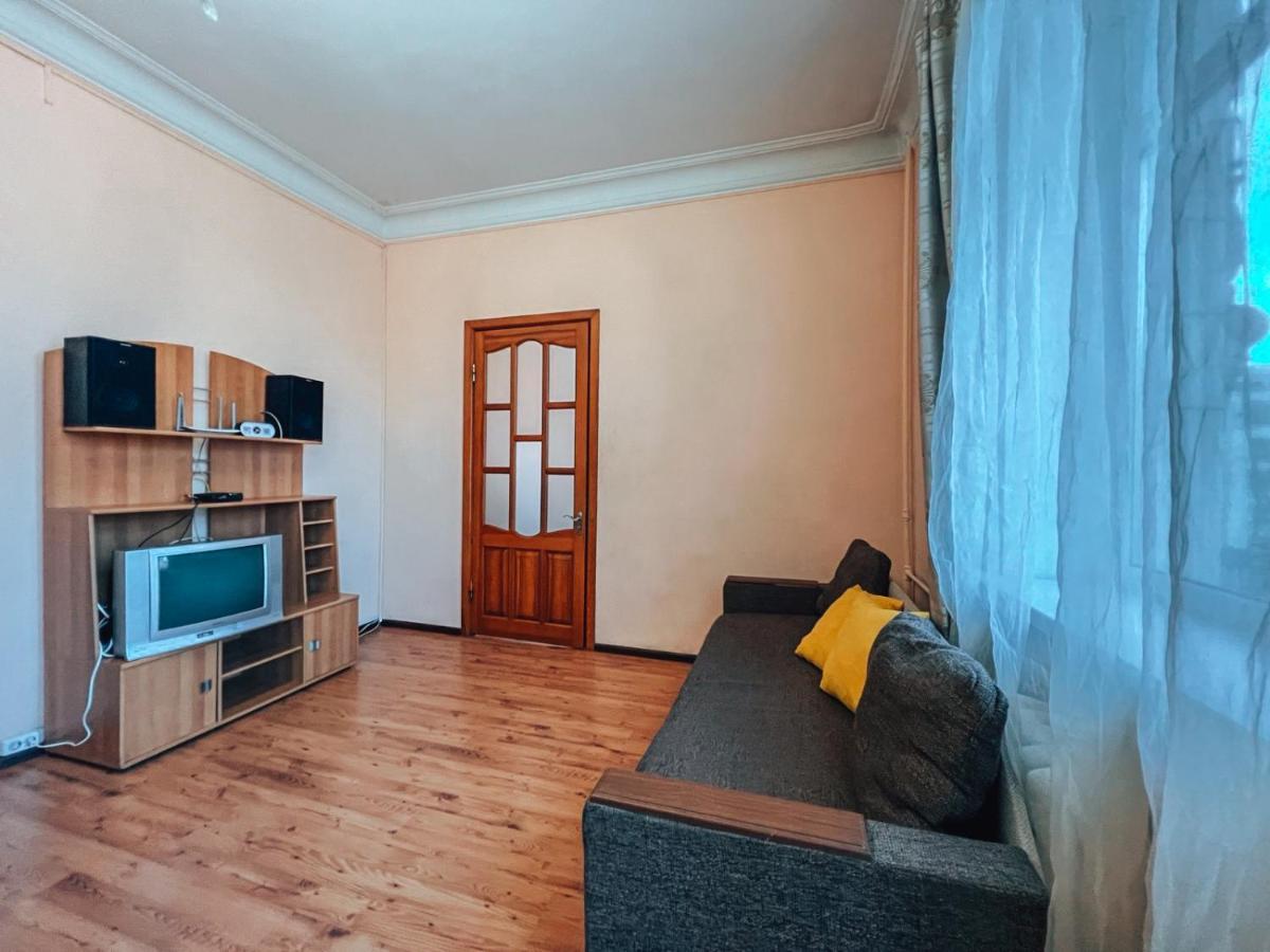 Apartments On Kreshchatik 17 キエフ エクステリア 写真